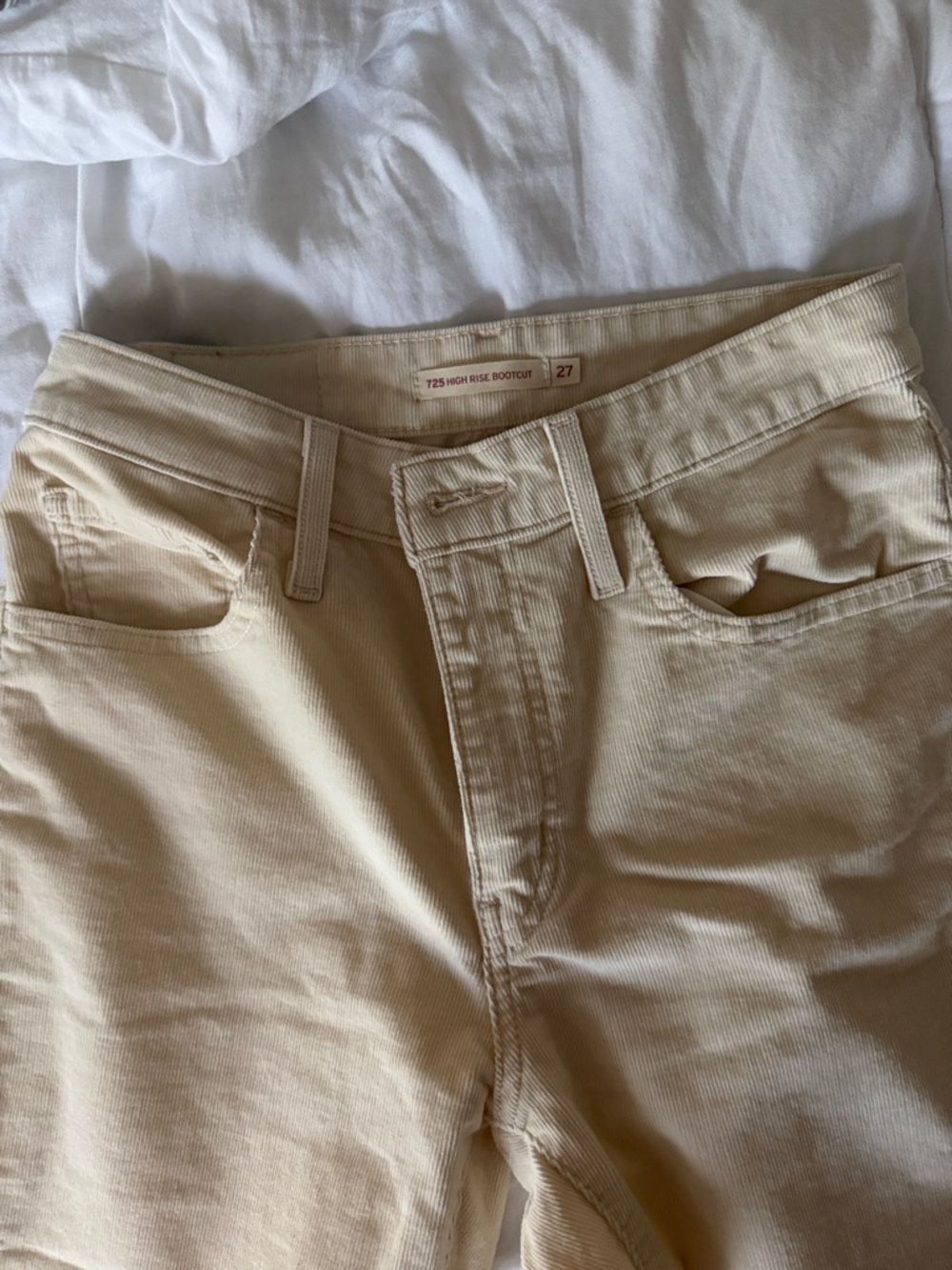 Levi's Cream High-Rise Corduroy Pants